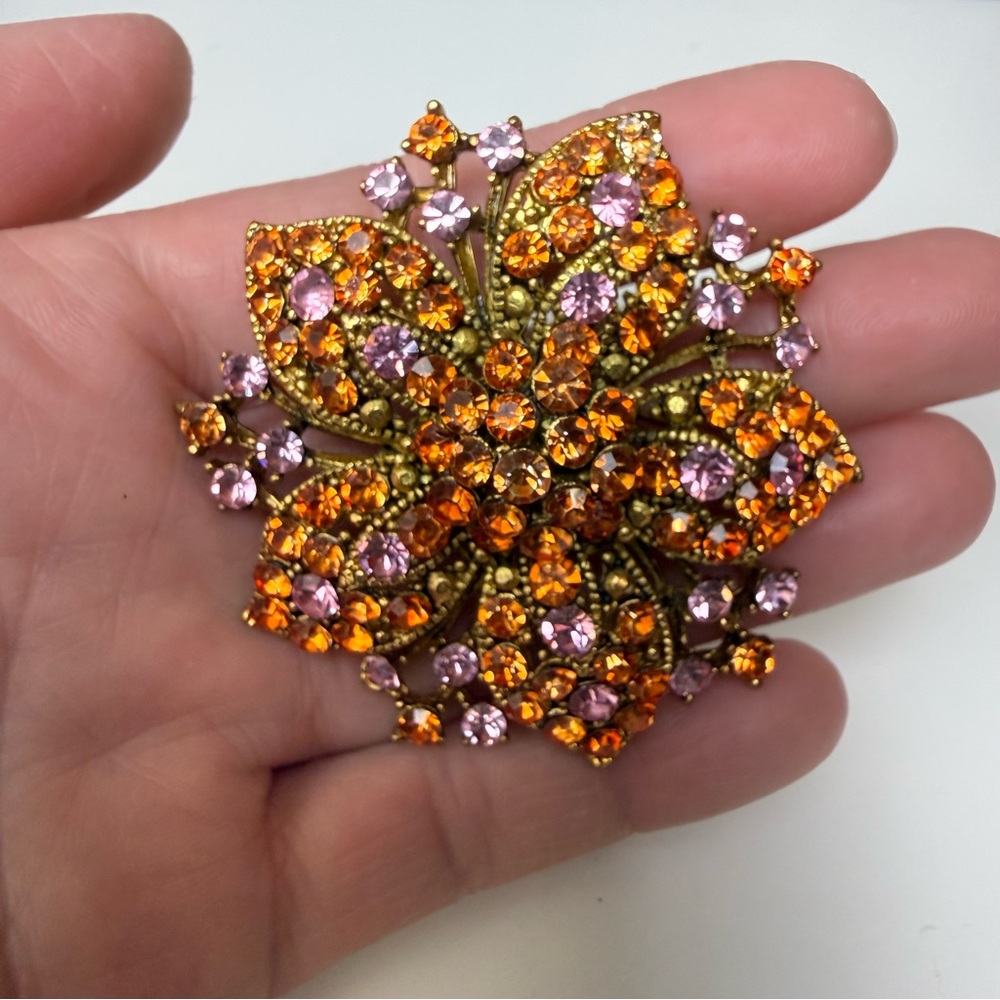 Vintage Inspired Rhinestone Crystal Tiered Brooch/Pendant Unmarked